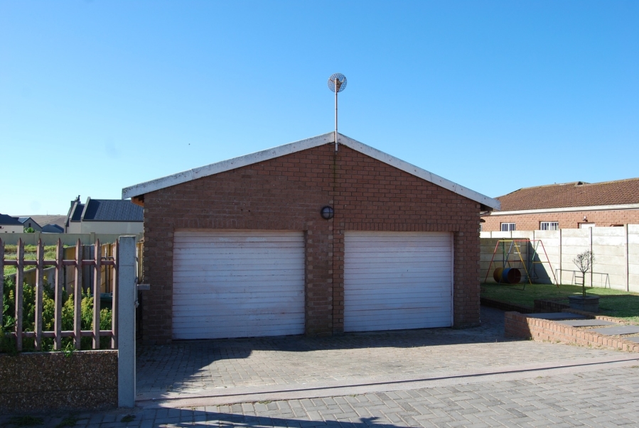 3 Bedroom Property for Sale in Vredenburg Western Cape